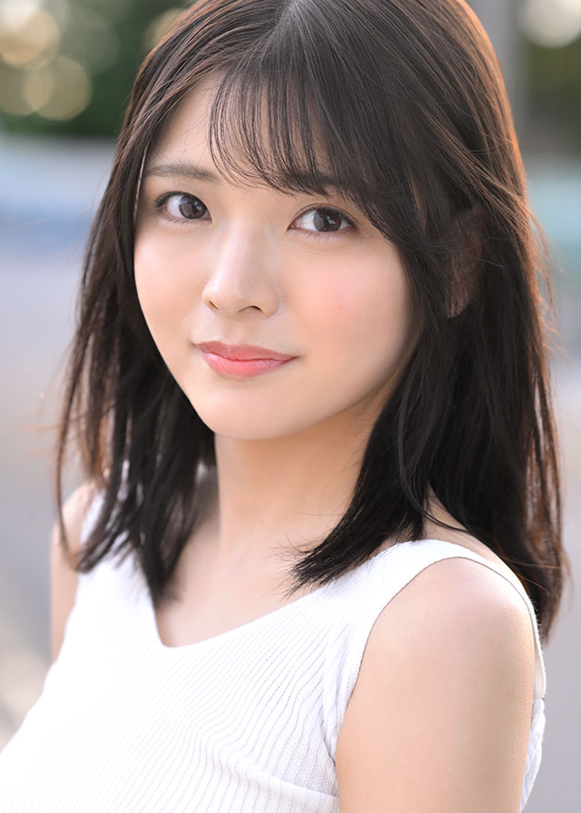 石井恋花(いしい れんか)个人资料照片